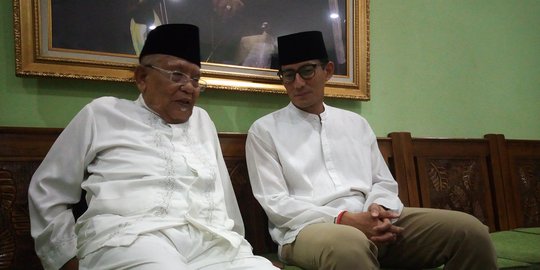 Jelang pengundian nomor urut, Sandiaga minta restu ke ulama