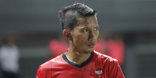 Ismed Sofyan persiapkan mental bertanding kontra Persib