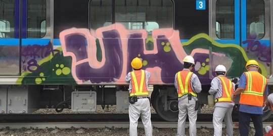 Belum resmi dipakai, kereta MRT jadi korban vandalisme di Depo Lebak Bulus