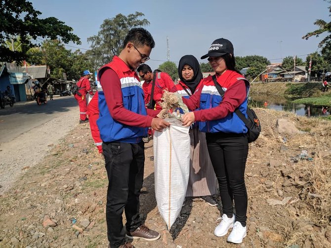 pertamina bersih bersih