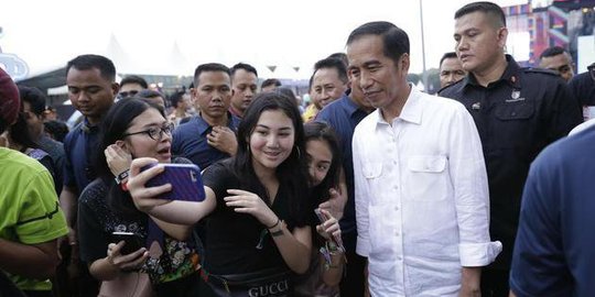 Presiden Jokowi tantang swasta bangun infrastruktur di daerah terpencil