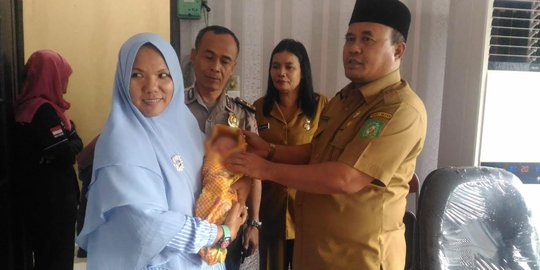 Warga Medan temukan bayi perempuan dalam kardus