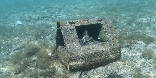 Penampakan aneka sampah di dasar laut Kroasia