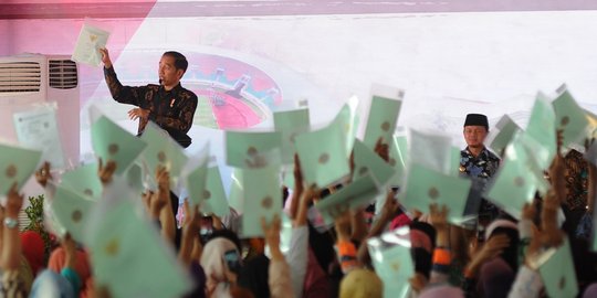 Tahun depan Jokowi targetkan bagi 9 juta sertifikat tanah untuk warga