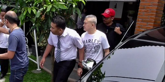 KPK jemput paksa anggota DPRD penerima suap eks Gubernur Sumut