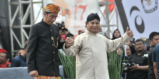 Survei Indikator: Elektabilitas Jokowi-Ma'ruf 57,7 persen, Prabowo-Sandi 32,3 persen