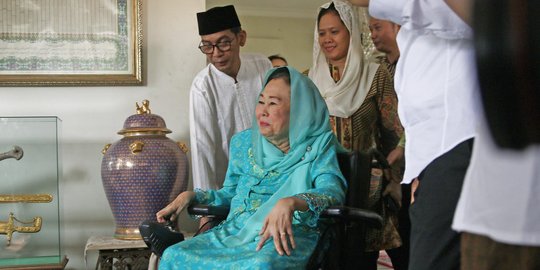 Pesan-pesan politik istri Gus Dur pada Prabowo-Sandi dan Jokowi-Ma'ruf