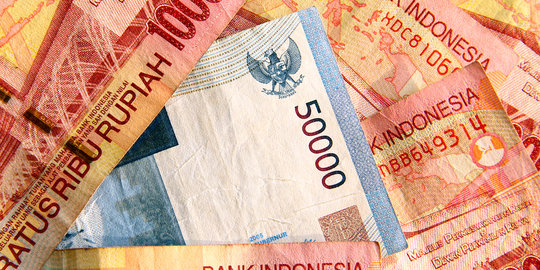 Rupiah bergerak menguat tinggalkan level Rp 14.900-an per USD