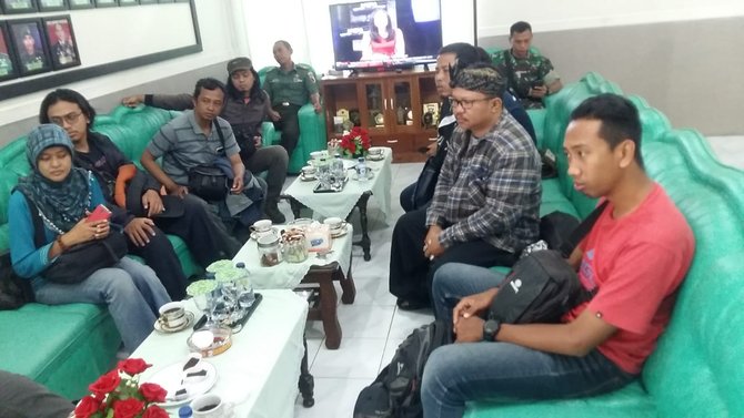 dandim 0809kediri letkol kav dwi agung sutrisno mengundang insan pers kota kediri