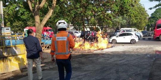 Kompresor meledak, tukang tambal ban di Palembang luka bakar sekujur tubuh