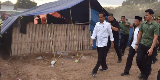 LSI Denny JA: Jokowi dapat efek positif sukses Asian Games dan tanggap gempa NTB