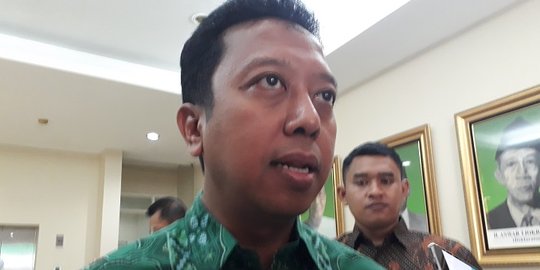 Nama Romahurmuziy kembali disebut dalam kasus suap RAPBN-P 2018