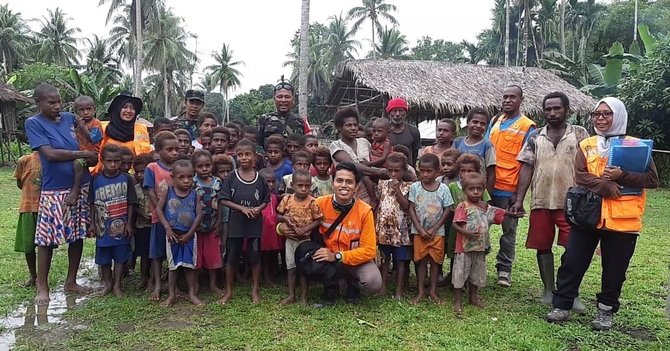 tim ekspedisi papua terang