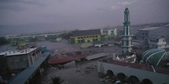 Kemenhub kirim bantuan untuk korban gempa Palu & Donggala lewat jalur laut