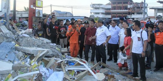 Menko Polhukam rapat bareng dubes bahas bantuan internasional buat gempa Palu