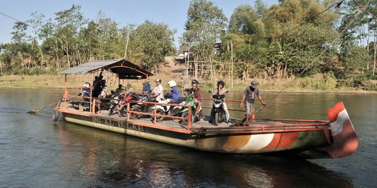 Perahu eretan Sungai Brantas riwayatmu kini