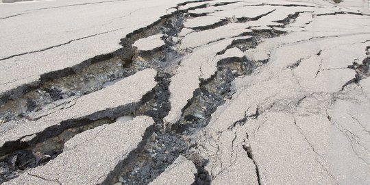 Gempa 4 kali guncang Sumba Timur, warga mengungsi ke tempat tinggi