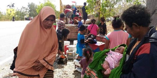 Sumba diguncang 7 kali gempa dalam 2 jam, jalan dan gedung sekolah retak