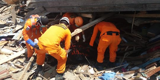 Empat hari operasi SAR, Basarnas evakuasi 415 korban gempa Sulteng