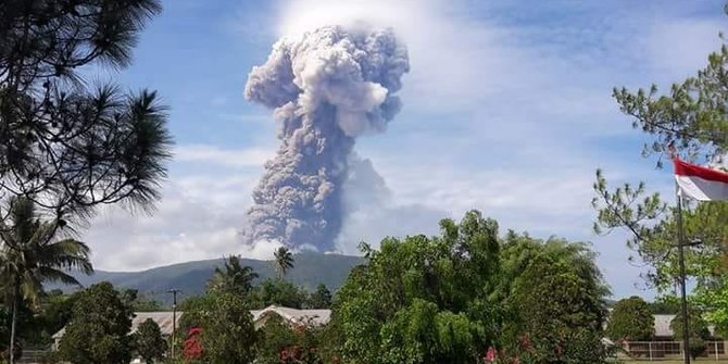 Pemkab Minahasa Tenggara gandeng petugas antisipasi dampak erupsi Gunung Soputan