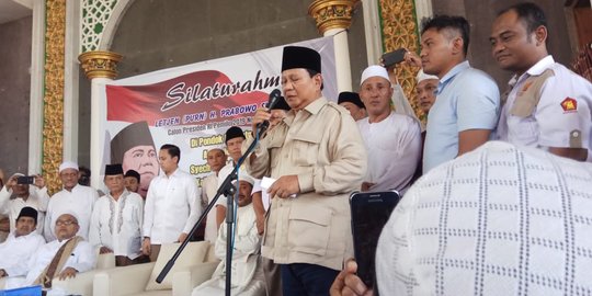 Prabowo didesak mundur karena Ratna, Fadli Zon bilang 'enak saja, ini soal kecil'