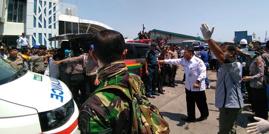 Ribuan korban gempa dan tsunami Sulteng tiba di Makassar