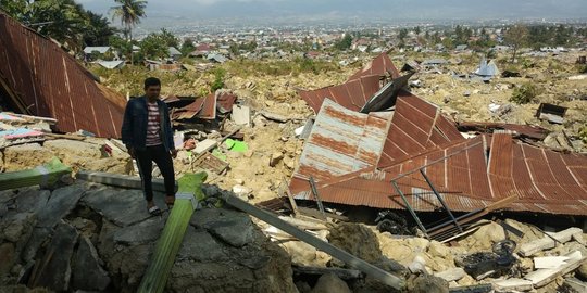 Empat kecamatan di Sigi masih terisolir, distribusi bantuan gunakan helikopter
