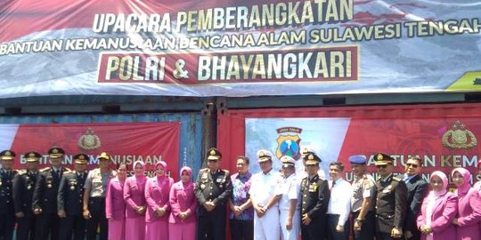 17 Kontainer logistik dikirim dari Jatim untuk korban gempa dan tsunami di Sulteng
