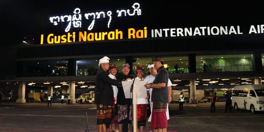 Gubernur Bali resmikan penggunaan aksara Bali di Bandara Ngurah Rai
