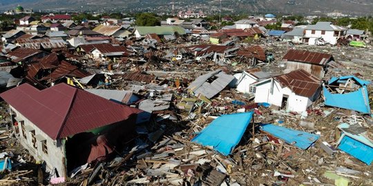 Pemprov Jateng kirim relawan atasi trauma healing korban gempa dan tsunami di Sulteng