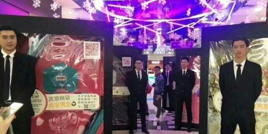 Gadis jomblo di China bisa sewa pacar buat temani belanja di mal