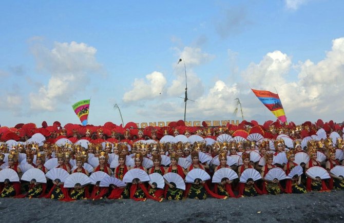 gandrung sewu banyuwangi