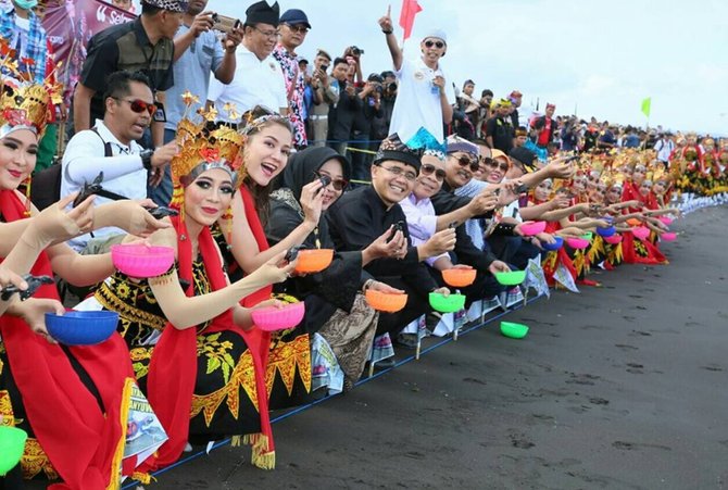 gandrung sewu banyuwangi