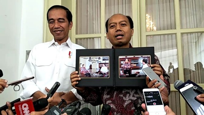 sutopo pamer foto bersama jokowi