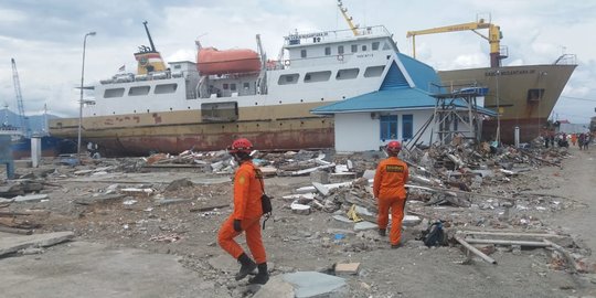 Tsunami hempas KM Sabuk Nusantara 39 ke darat, 50 warga Pelabuhan Wani masih hilang