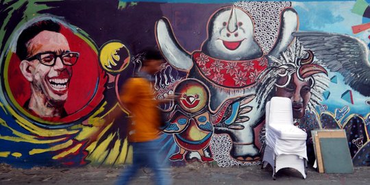 Seniman ajak warga membangun Street Gallery lewat mural