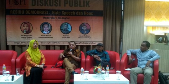 'Jangan sampai demokrasi kita dibajak oleh pelaku hoaks'