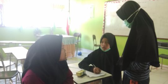 Sekolah di Palu aktif, siswa boleh berbaju bebas dan belajar cuma 2 jam