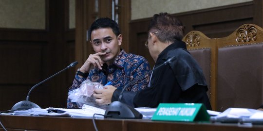 Kadis Pendidikan Jambi setor Rp 1 M ke Zumi Zola karena tak punya uang