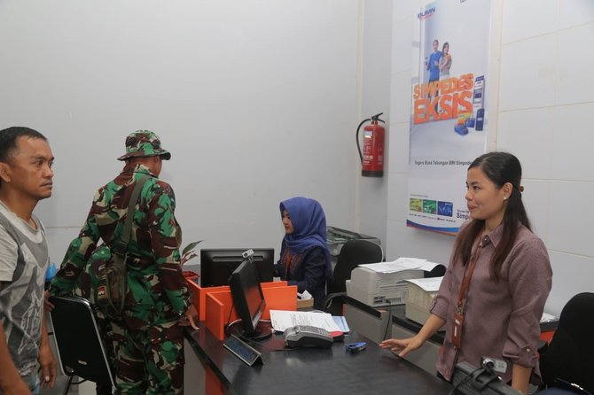 layanan perbankan bri di palu berangsur pulih