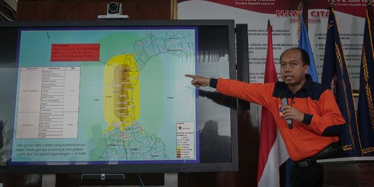 BNPB pastikan foto jalan terbelah dampak gempa 5,2 SR di Palu hoaks!