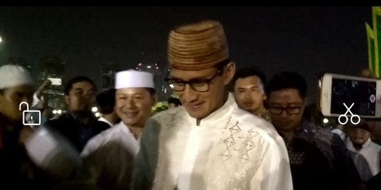 Soal harga nasi ayam, Tim Jokowi sebut Sandiaga menyesatkan dan hoaks