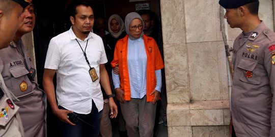 Ratna Sarumpaet jalani pemeriksaan kesehatan