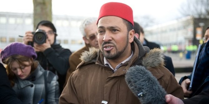 Kerap kritik pemerintahan Saudi, imam masjid London dipecat dari jabatan