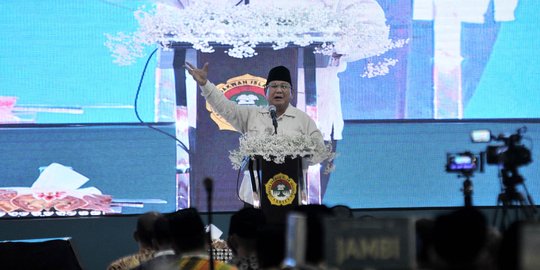 Biasa bicara dengan tentara, Prabowo grogi pidato di hadapan ulama