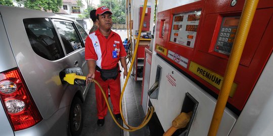 DPR: Tunda kenaikan harga Premium, pemerintah korbankan keuangan Pertamina