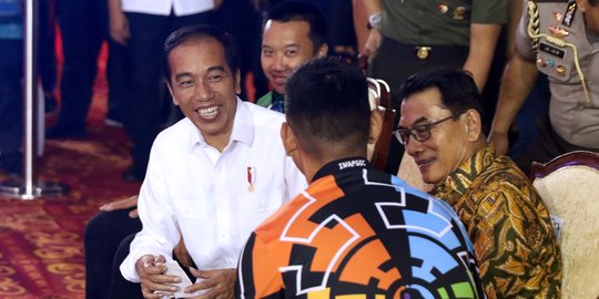 Jokowi diingatkan tak tambah beban rakyat dengan naikkan harga BBM