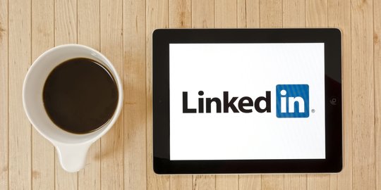 LinkedIn akuisisi startup layanan manajemen karyawan