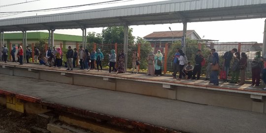 Ada rel patah di Stasiun Bogor, perjalanan kereta dialihkan ke jalur 4 sampai 8