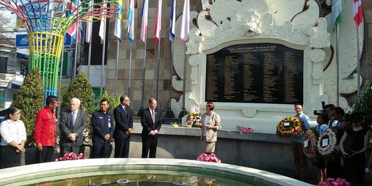 Peringatan 16 tahun bom Bali diwarnai doa bersama di Monumen Groud Zero